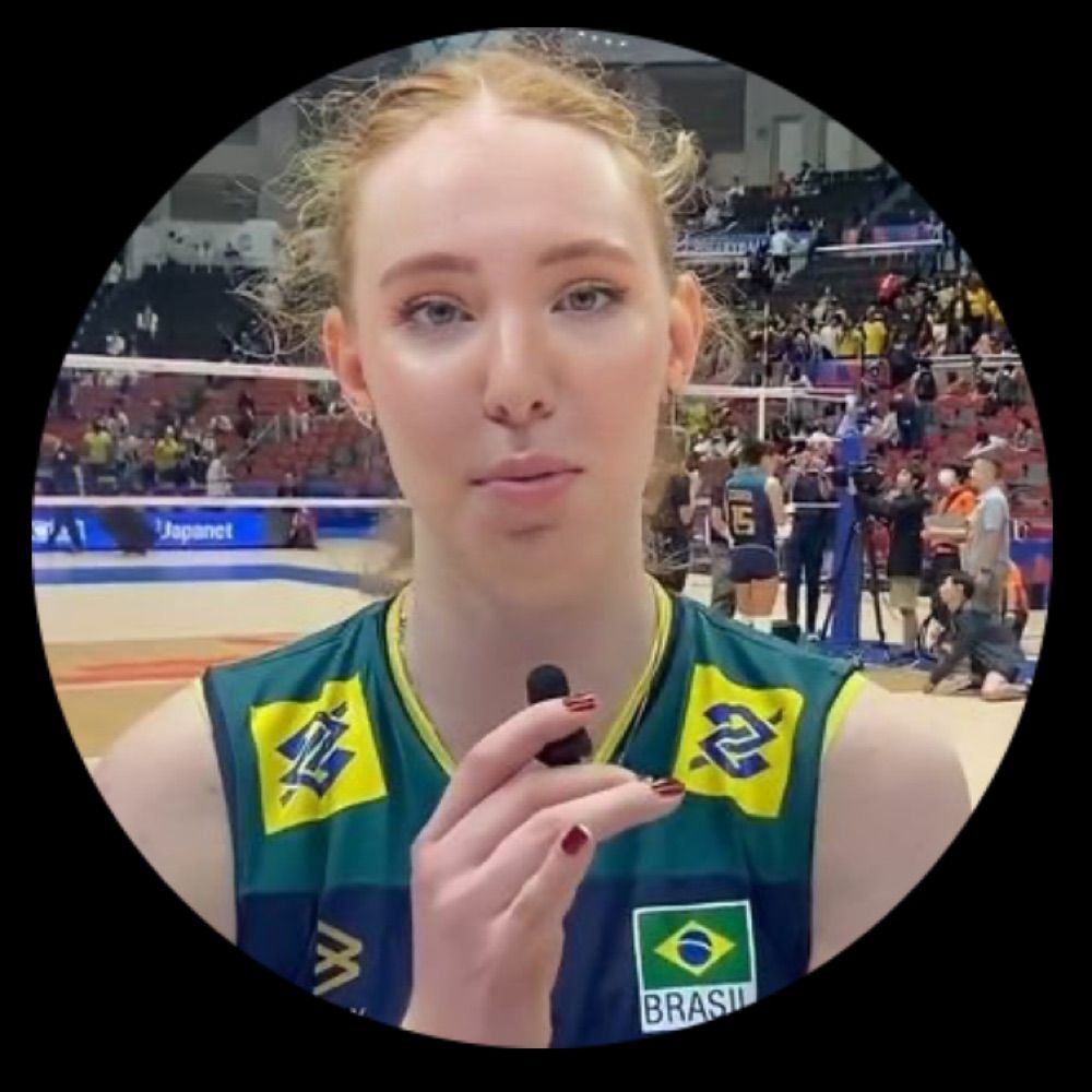 Júlia D.