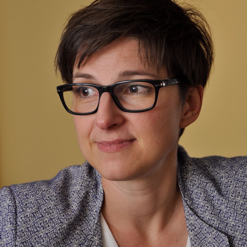 Claudia Kasper