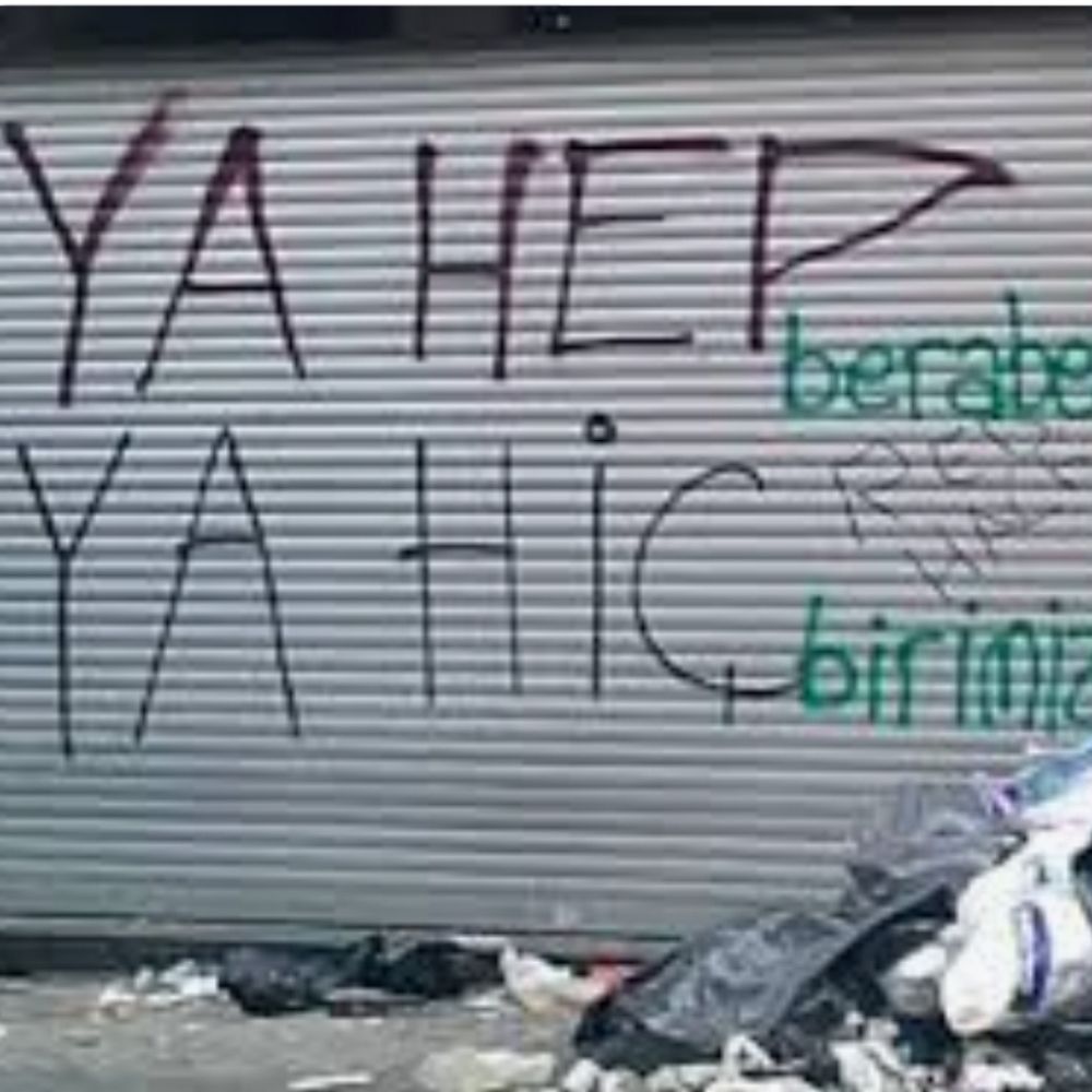 Ne Mutlu Türküm Diyene!