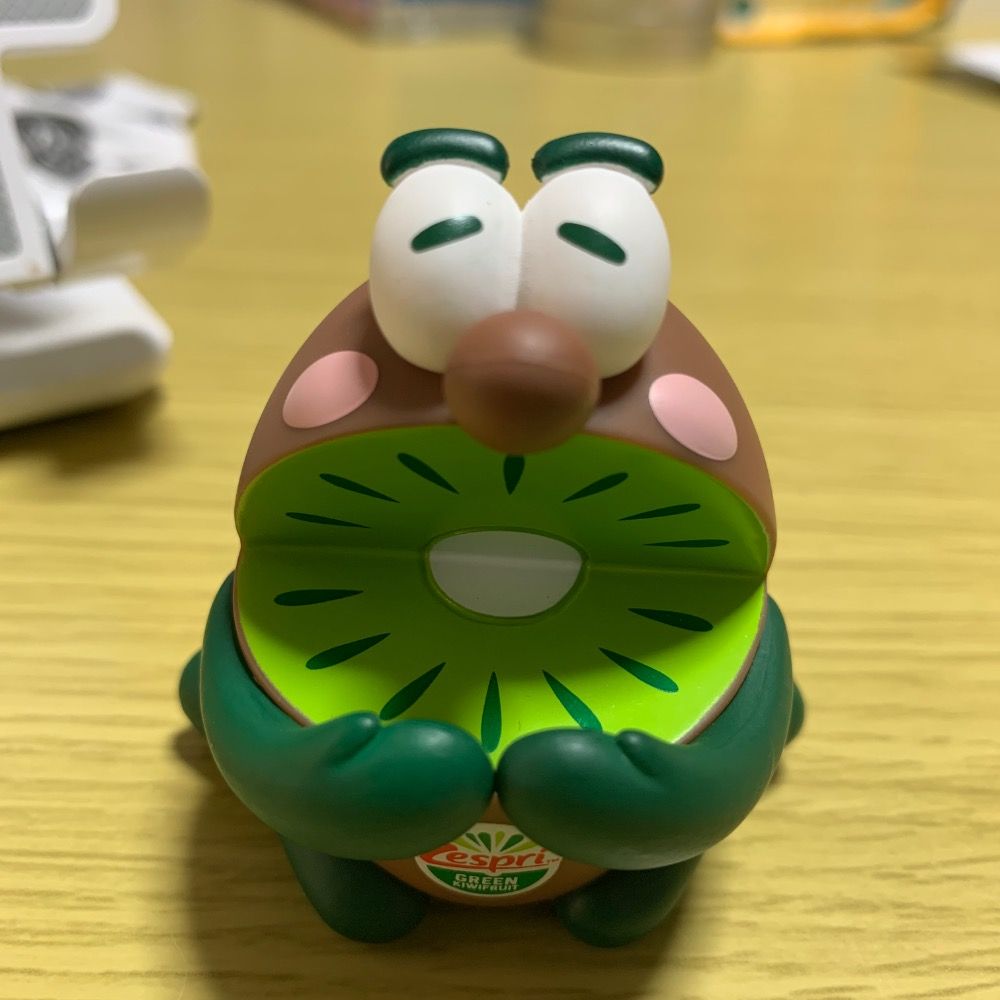 たたす