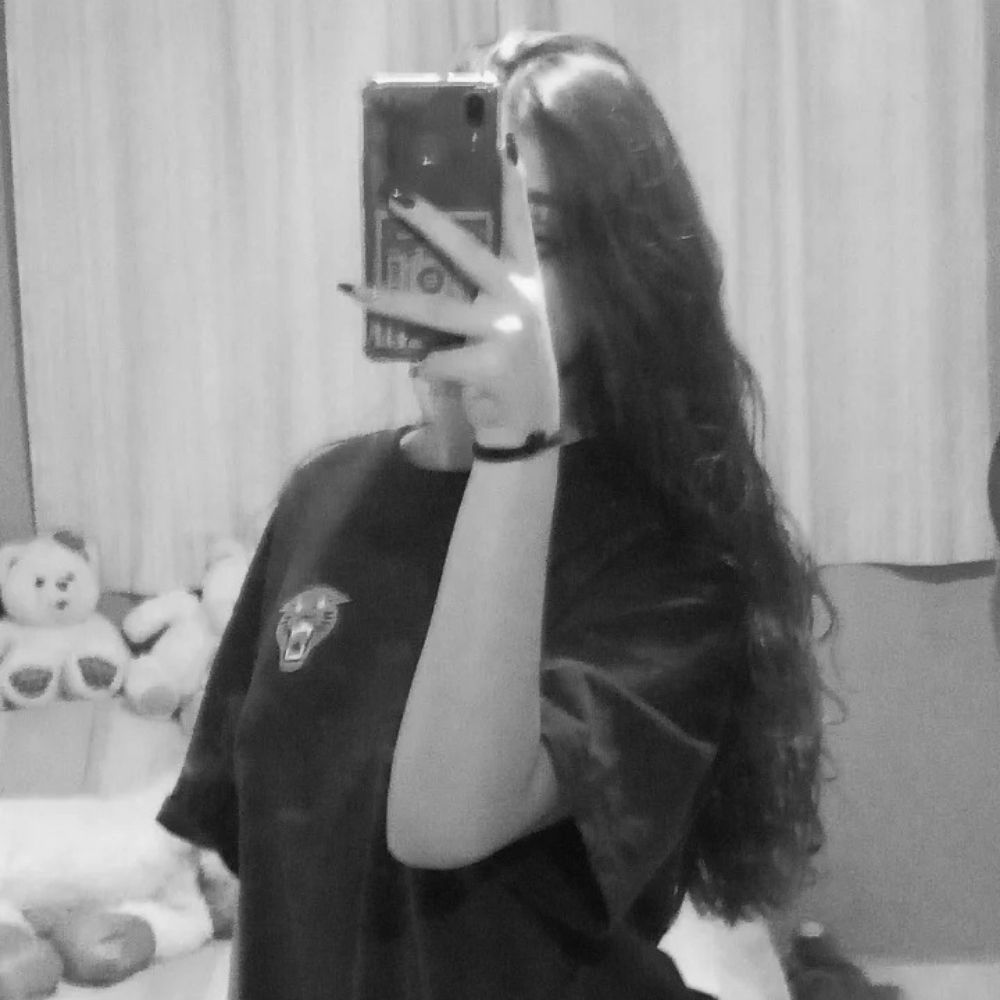 JHULY🪐