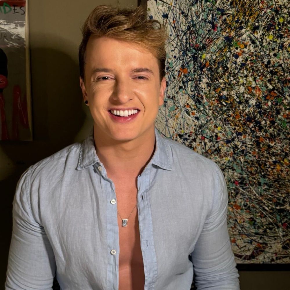 Aaron Tura