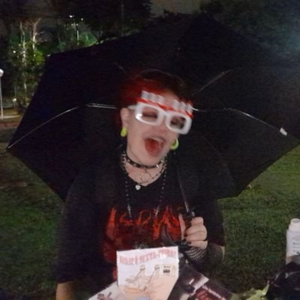!! aikoolatra do lekis (*^。^*)