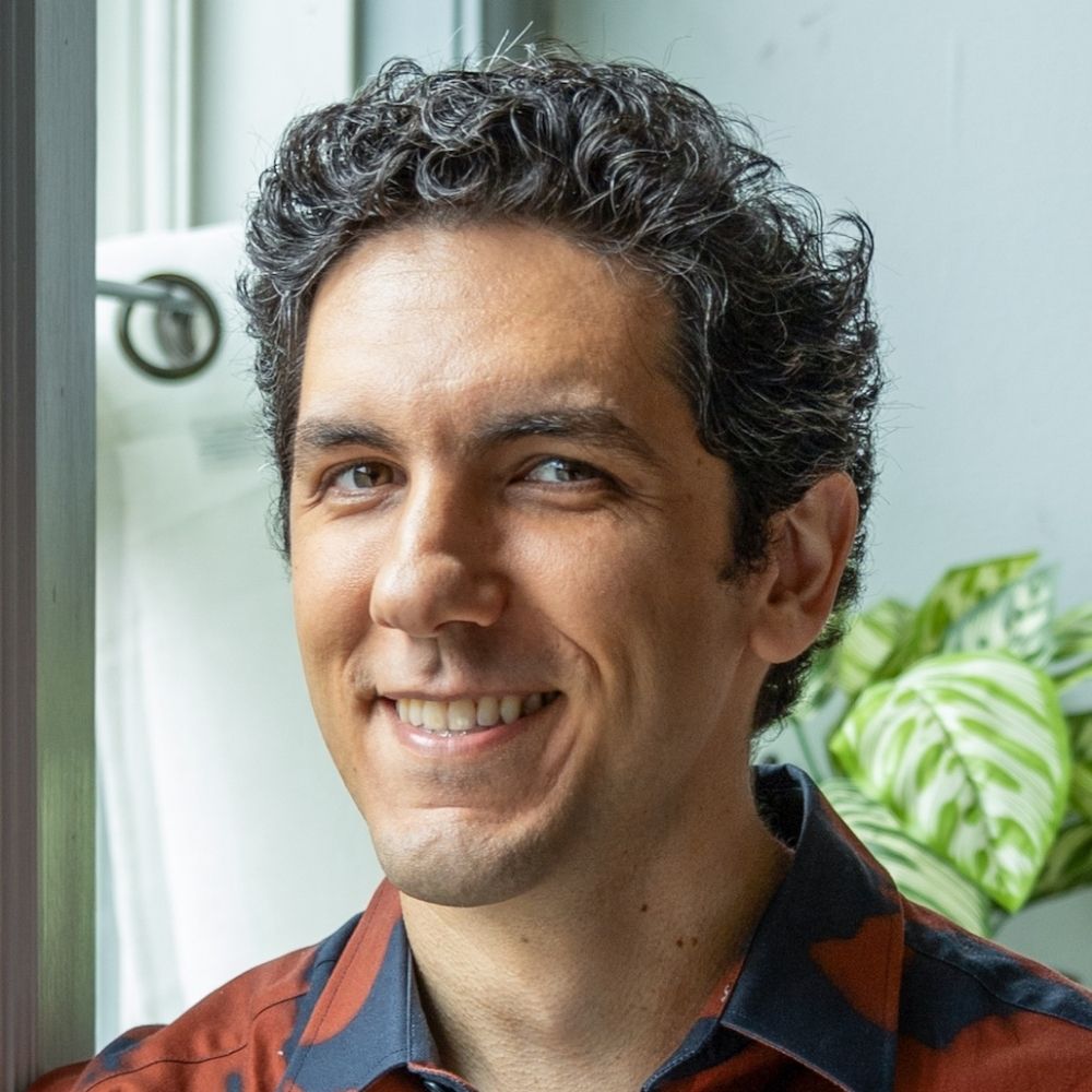 Amir Maghsoodi امیر مقصودی