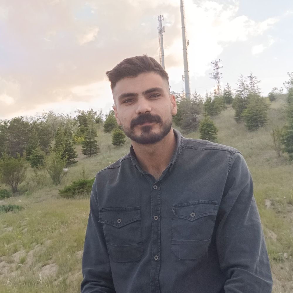 Melik karadağ 🌾