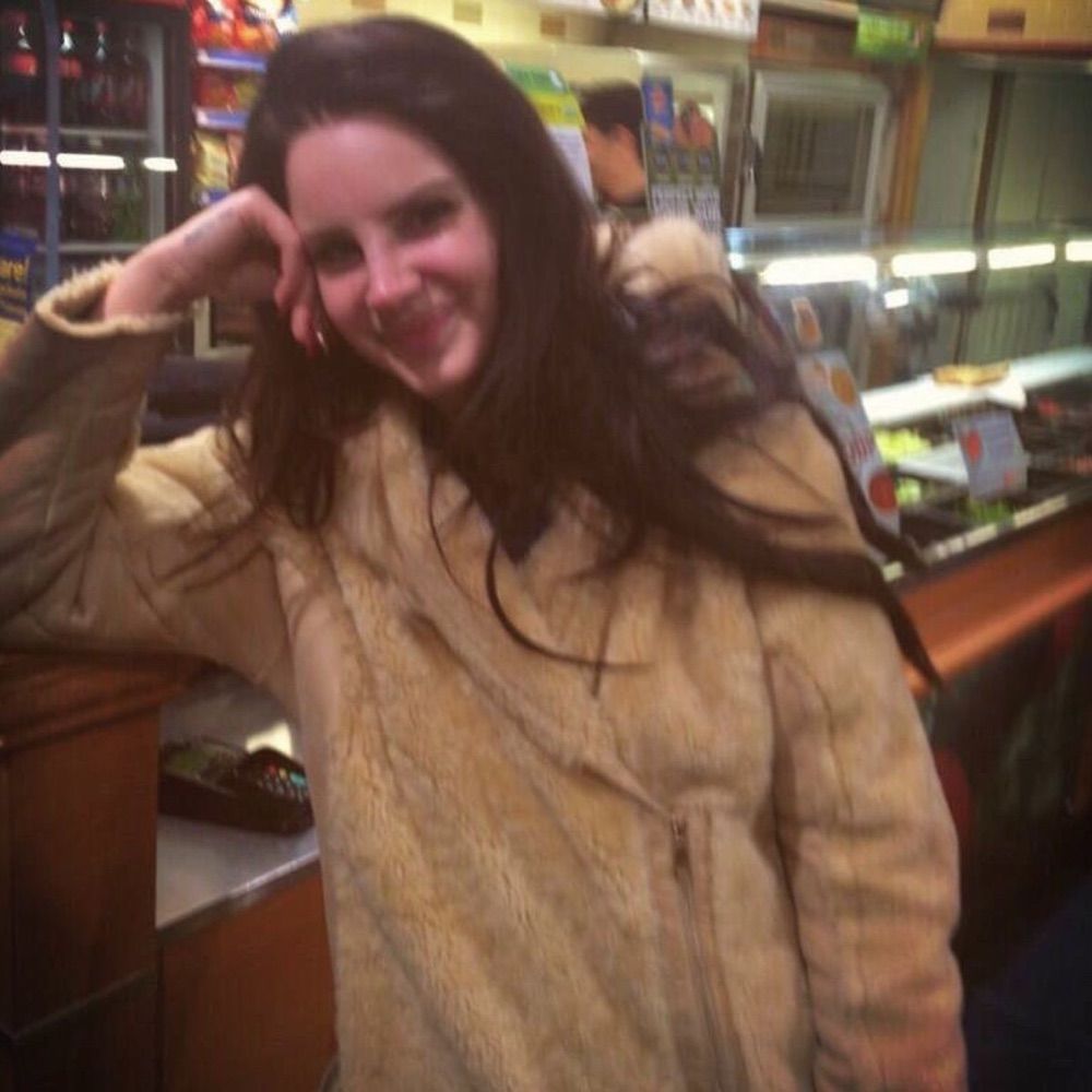 longo ℳ