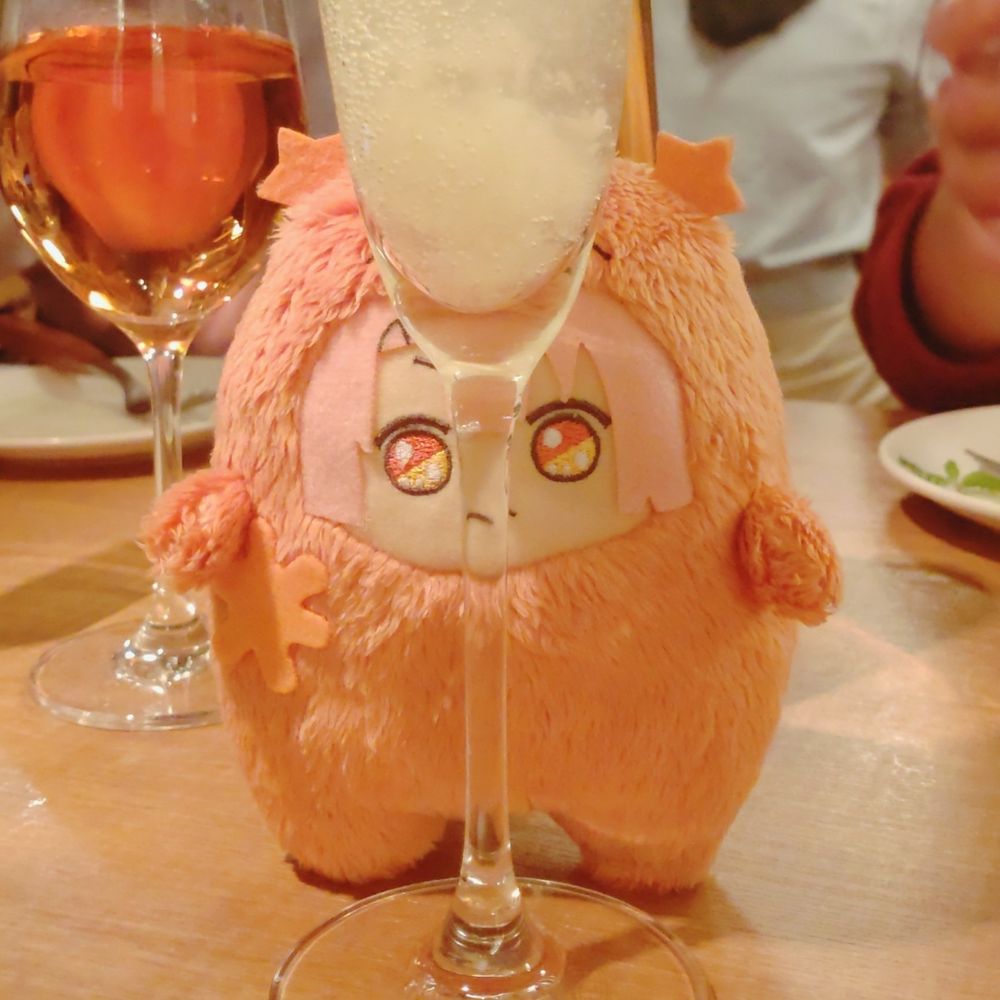 まひこ