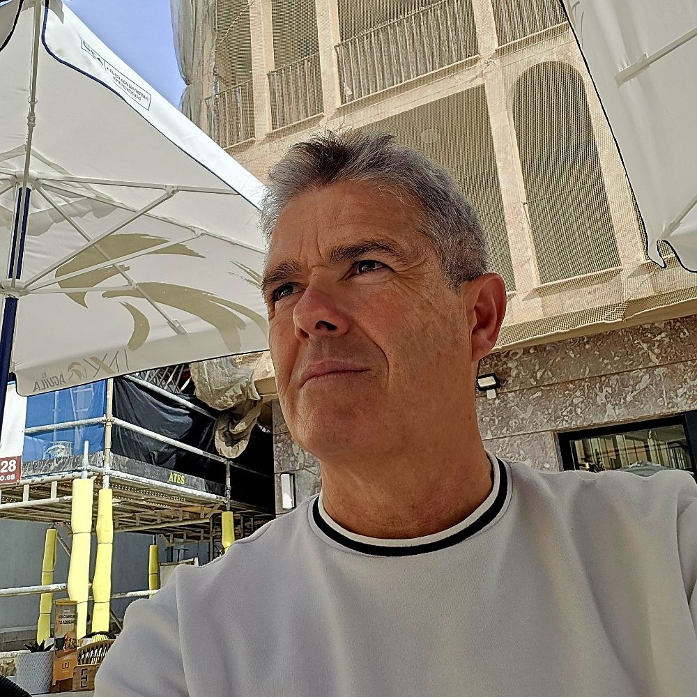 Diego E.