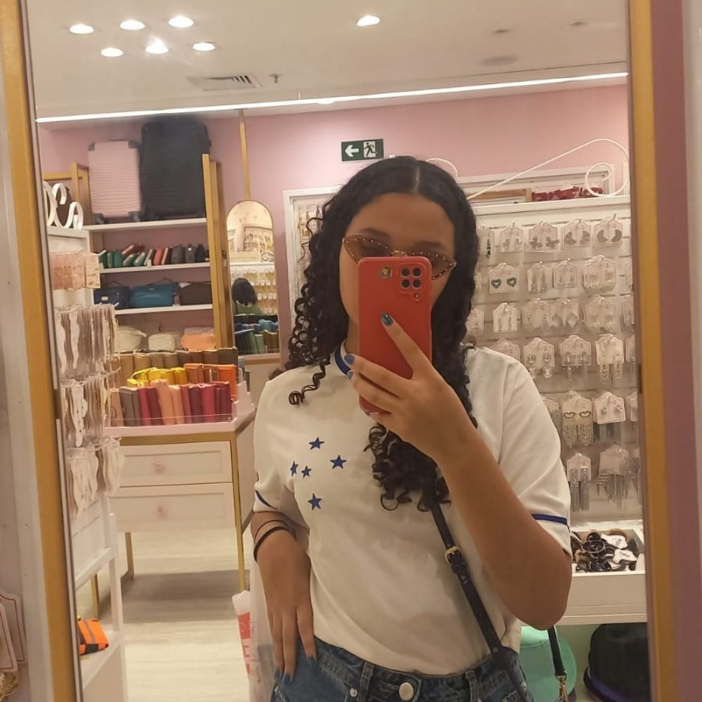 Larinha😘