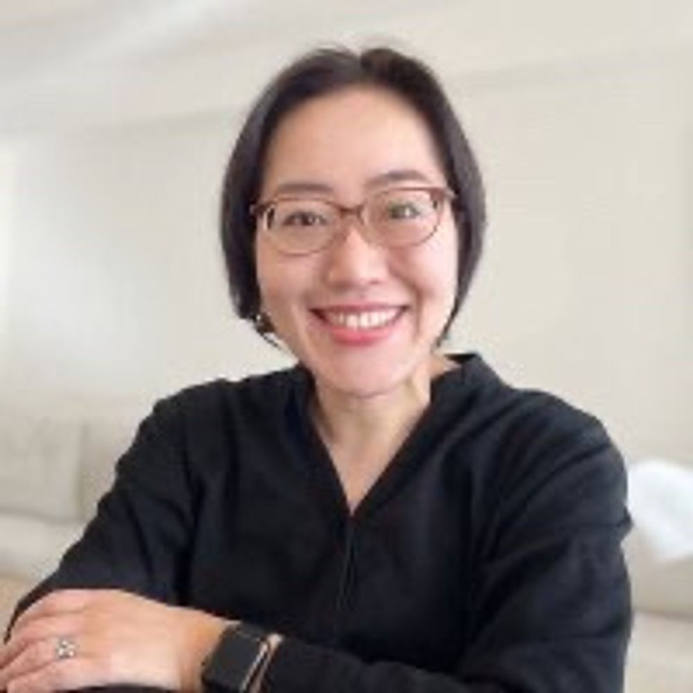 小林彩子｜グラフィックデザイナー・アロマキュレーター