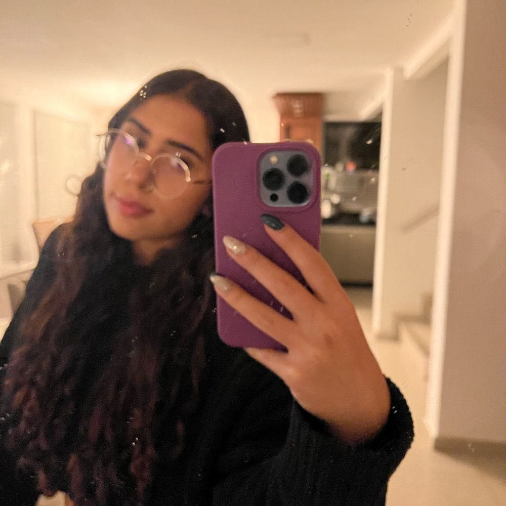 laura 😽