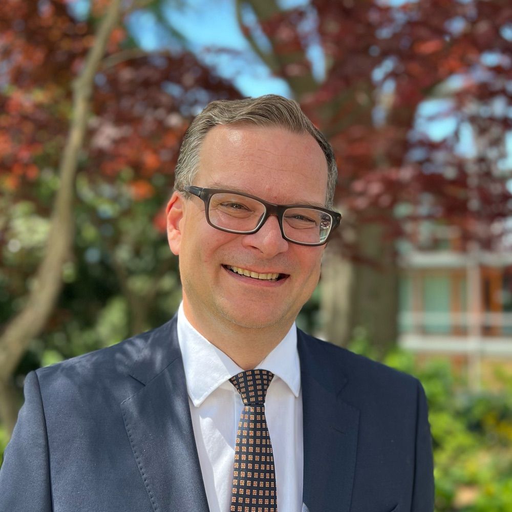 Dr. Martin Jungius