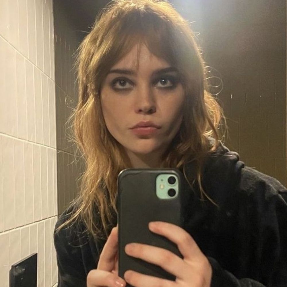 L