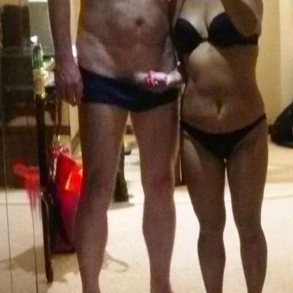 Chengdu Mixed Couple