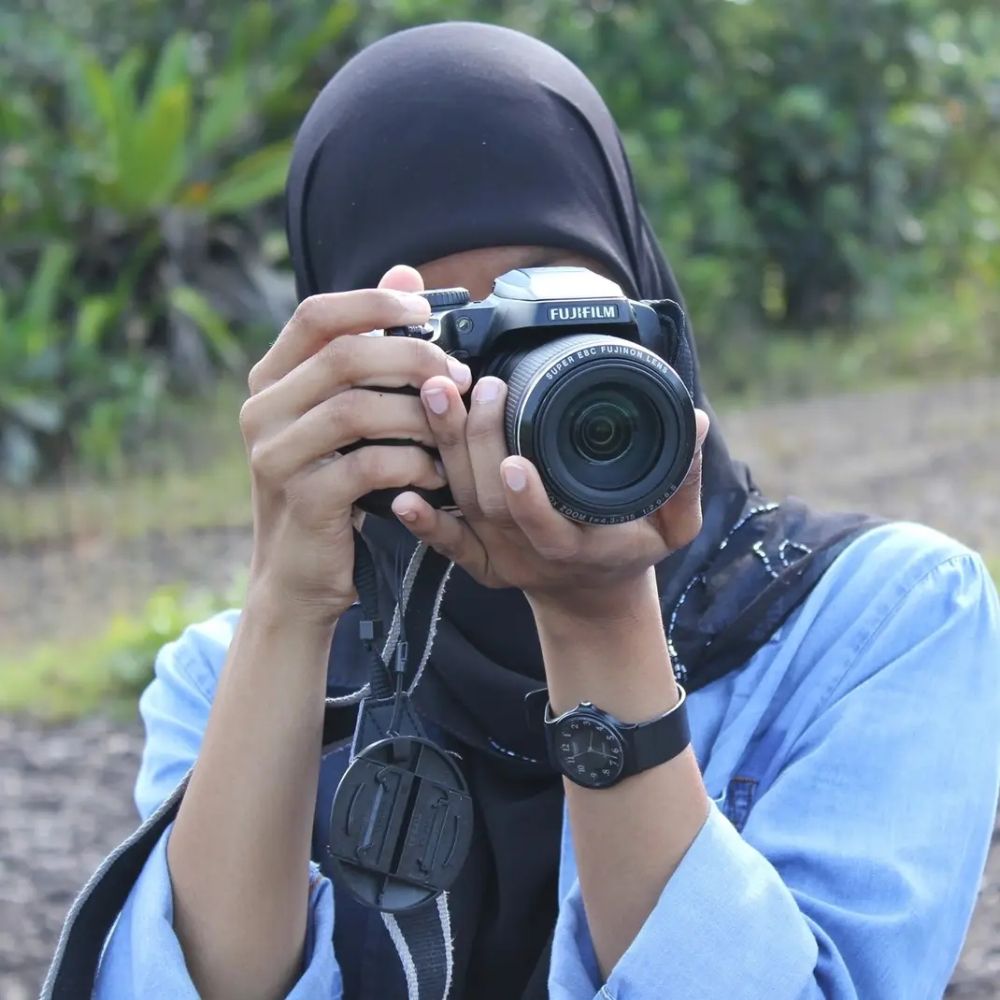 FarnazB