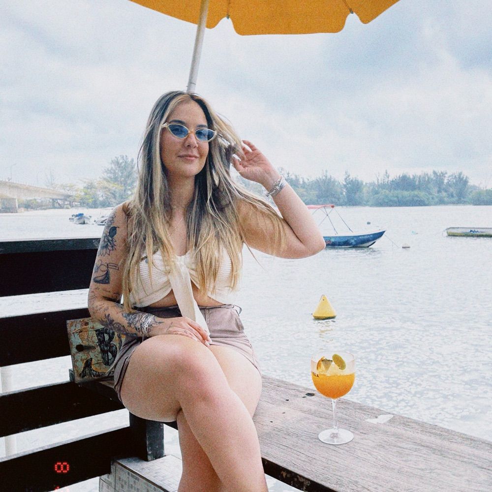 Julia Pontes