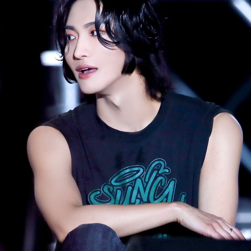 Vanessa 🌟 is SEEING ATEEZ & TAEMIN
