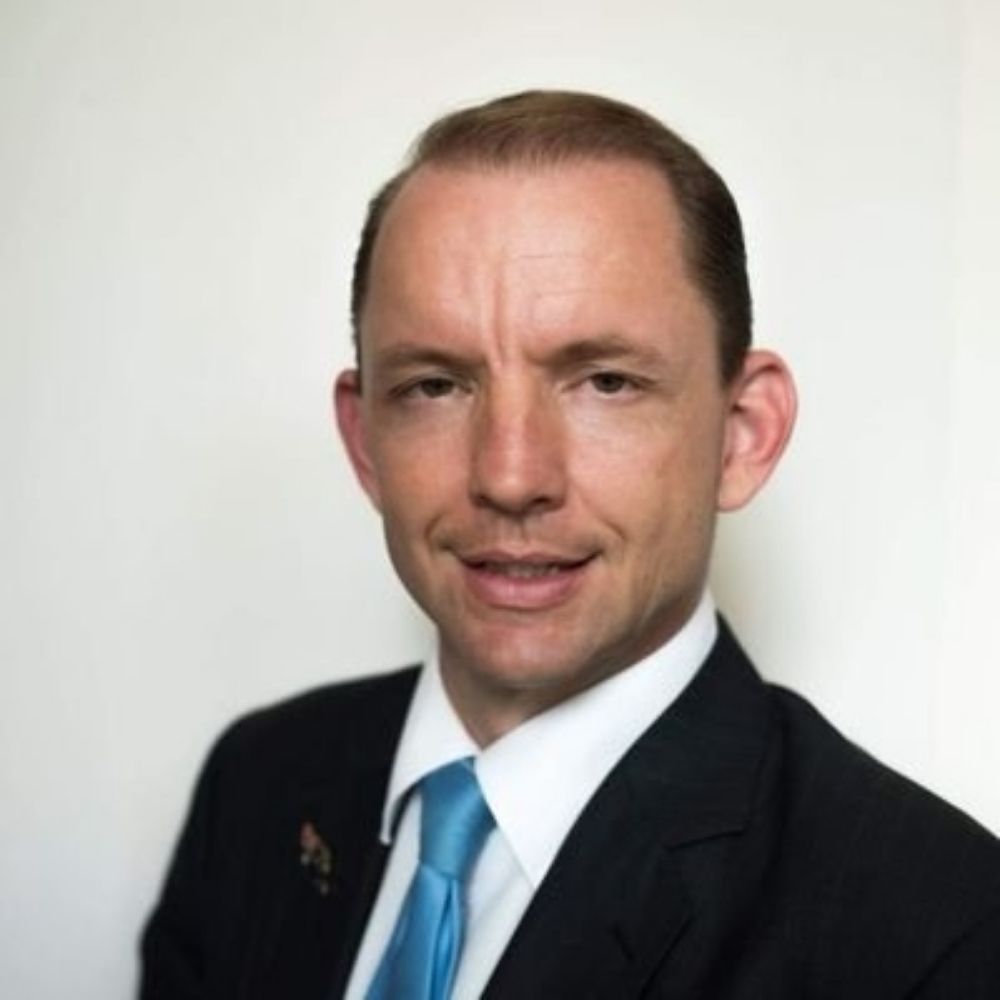 Abbott Impersonator ♂️