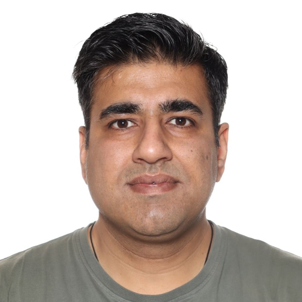 Suyash Jolly