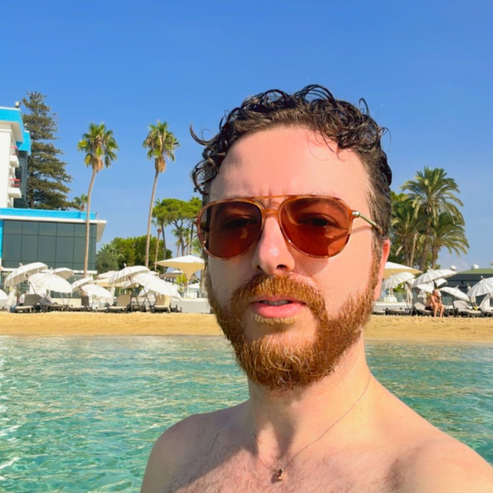 Göze Şener