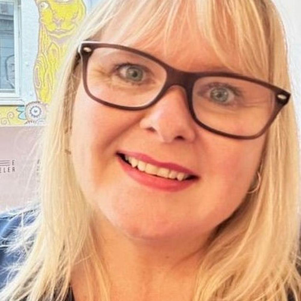 Leah Willersdorf - Court Reporter in Europe