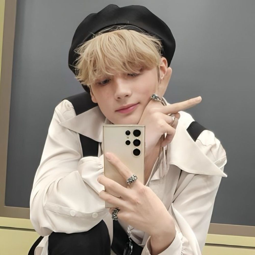 sebastian ෆ