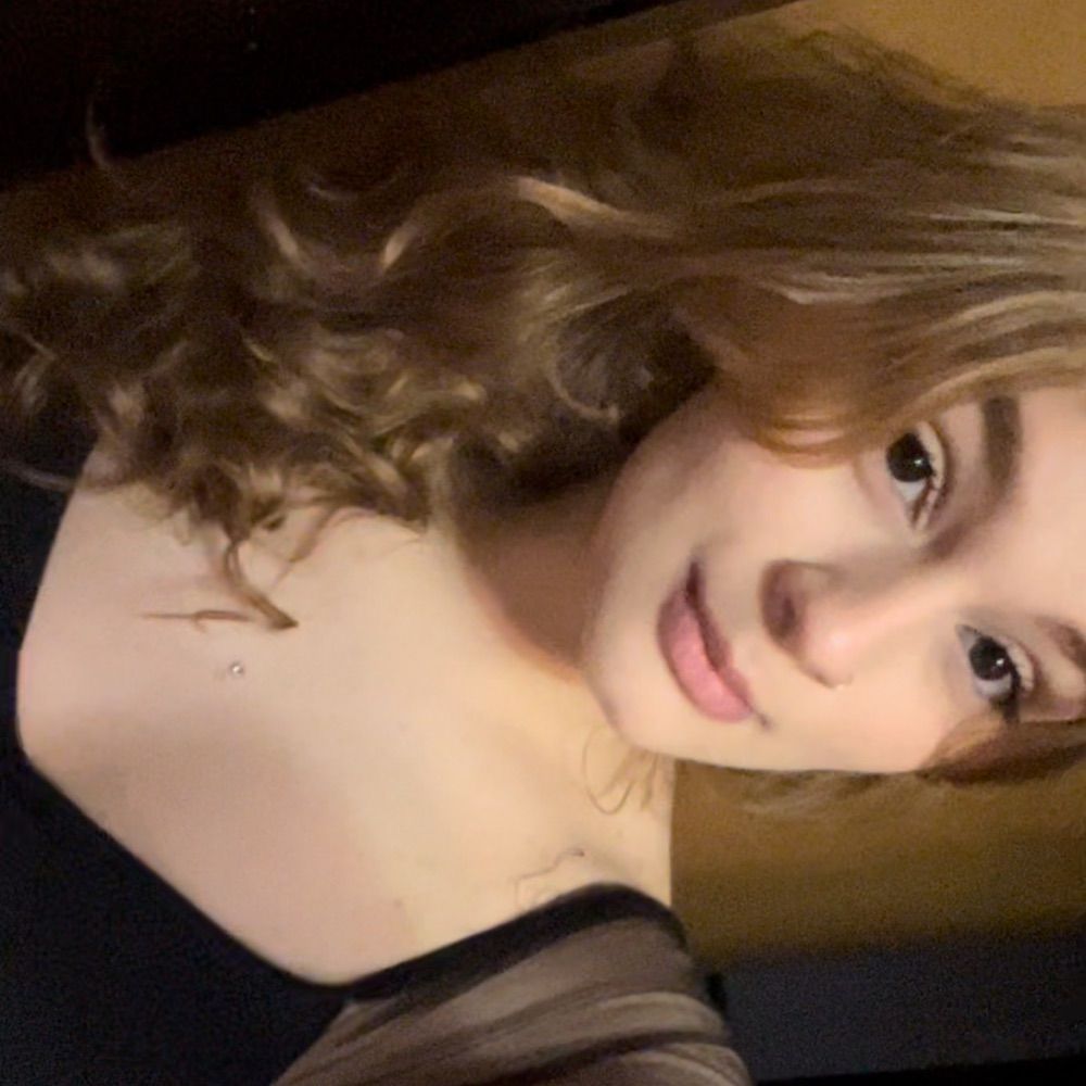 eloziaa