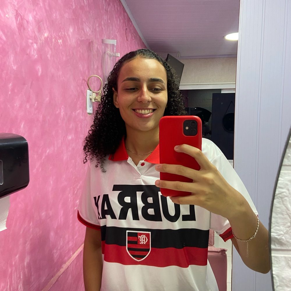 Letícia Lattanzi