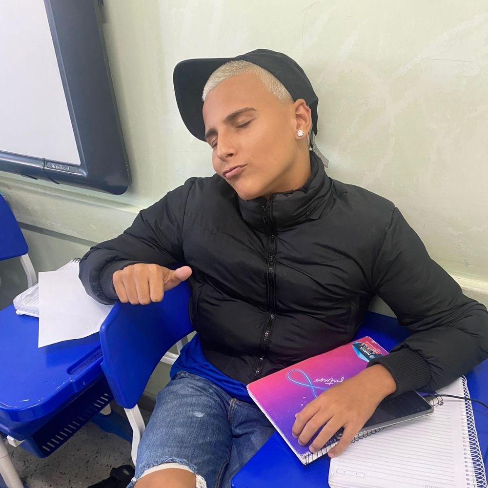 Emige gostosão 021