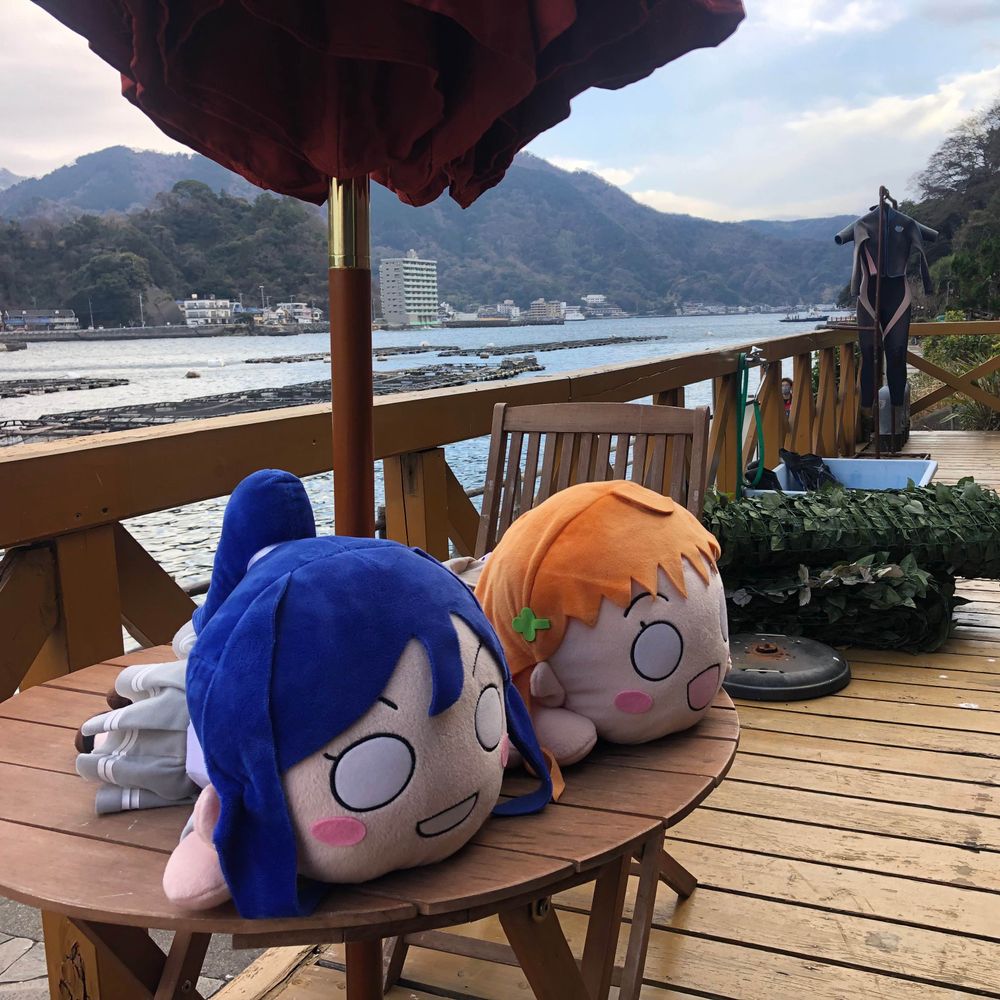 寝そべり乗務係