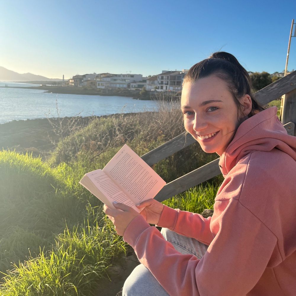 Anne | annenas.books