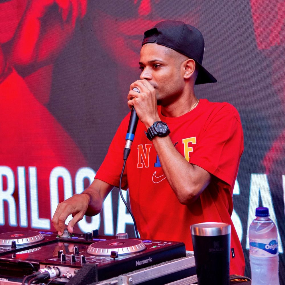 Dj Fernandinho B20 - Baile do Santo Amaro 