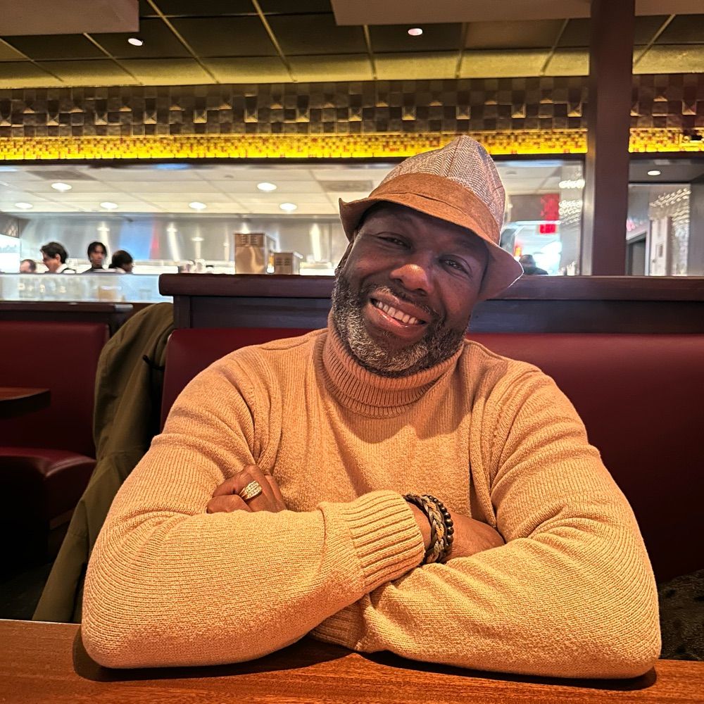 Derrick L Williams Sr.