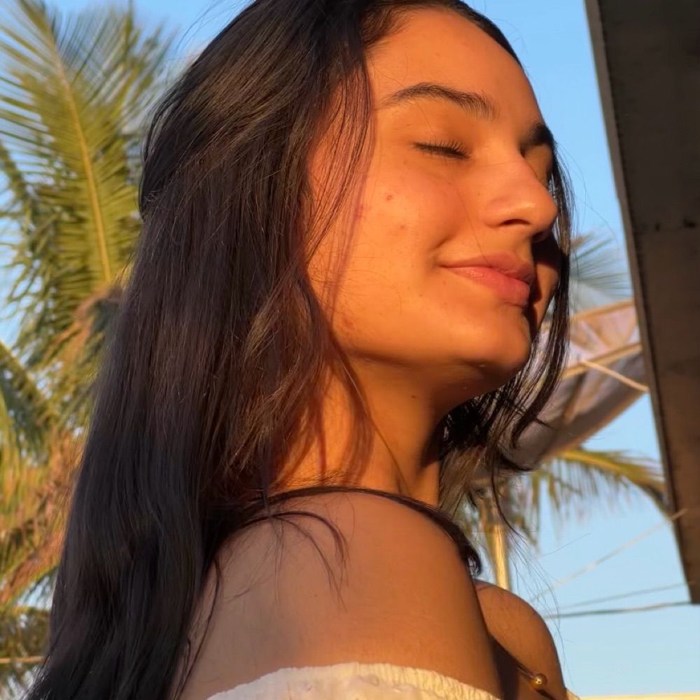 👑