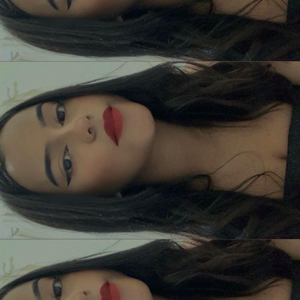 𝐌𝐞𝐧𝐞𝐳𝐞𝐬💋