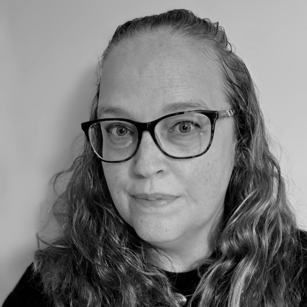 Lisa Sell, Author