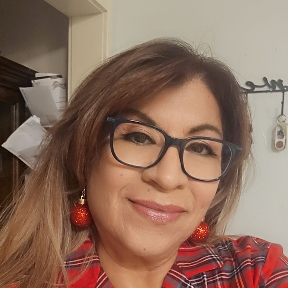 Sylvia Lemus