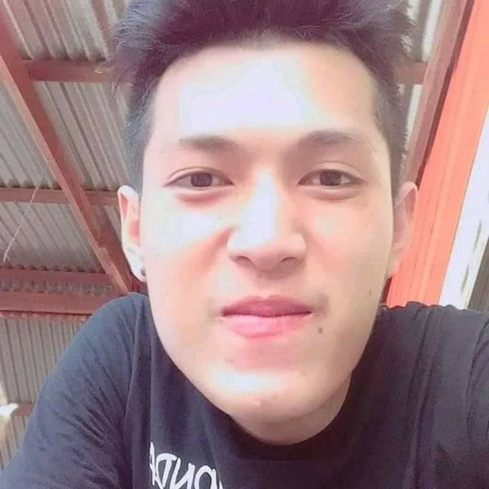 ชื่ออ้นคับ อายุ28
สูง 183 หนัก 75
อยู่ อ. กันทรลักษ์ จ. ศรีสะเกษ