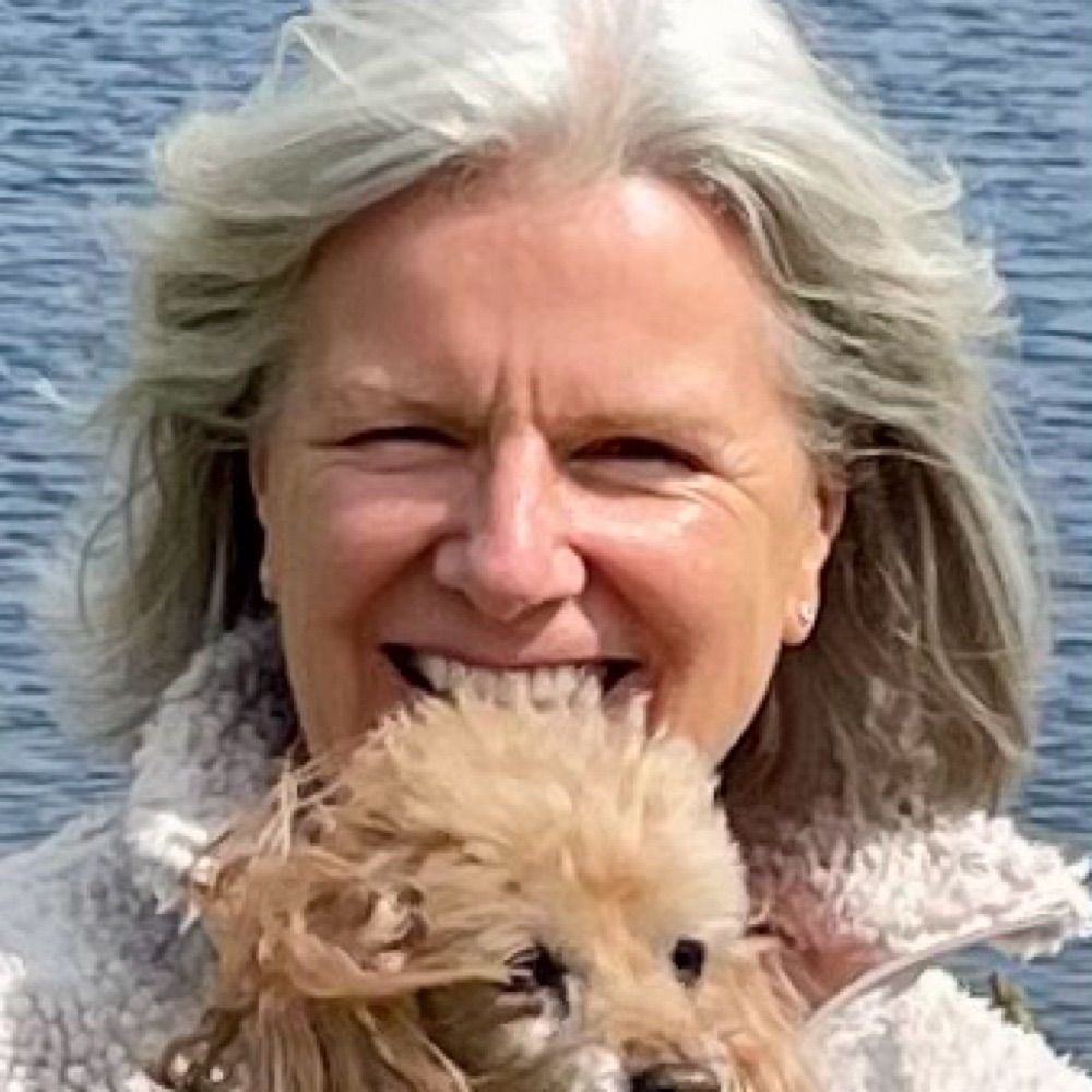 Liz Cooper 
