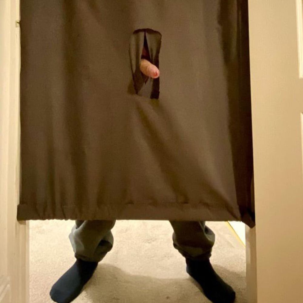Anon_Glory_Hole 