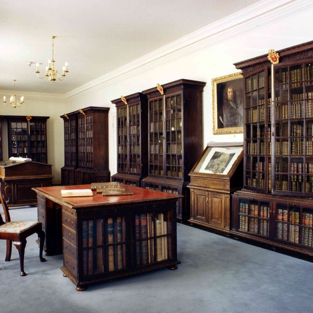 Magdalene College Libraries