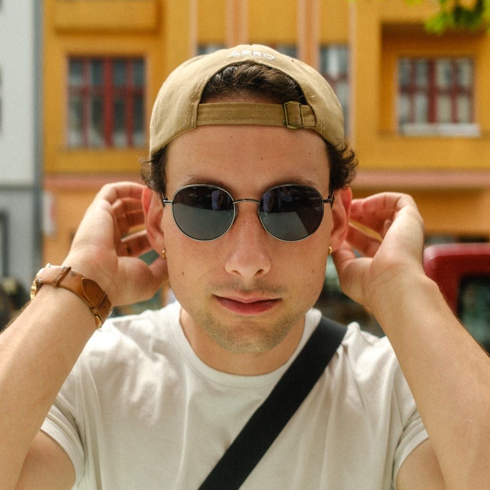 Kaj Larsen