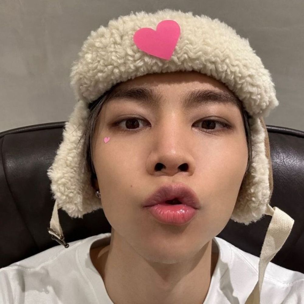 ˚.*ೃ𝒈𝒆𝒐