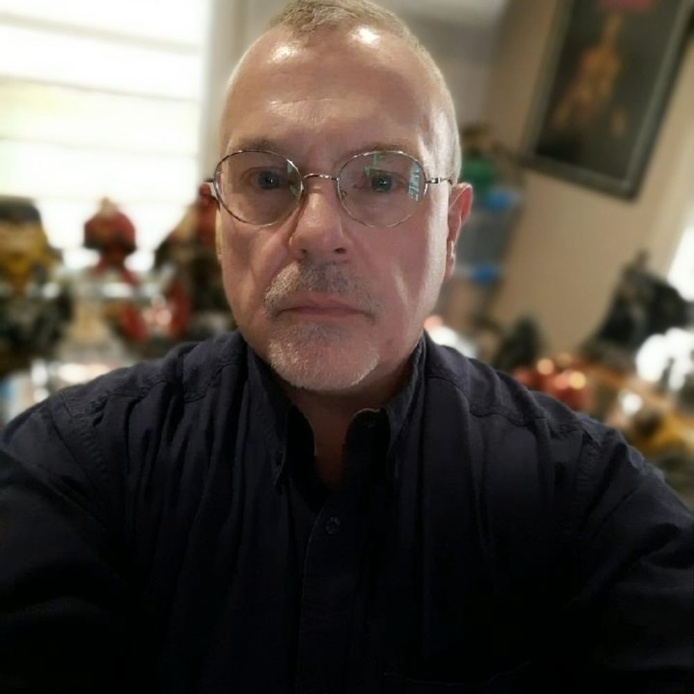Thomas Sniegoski 