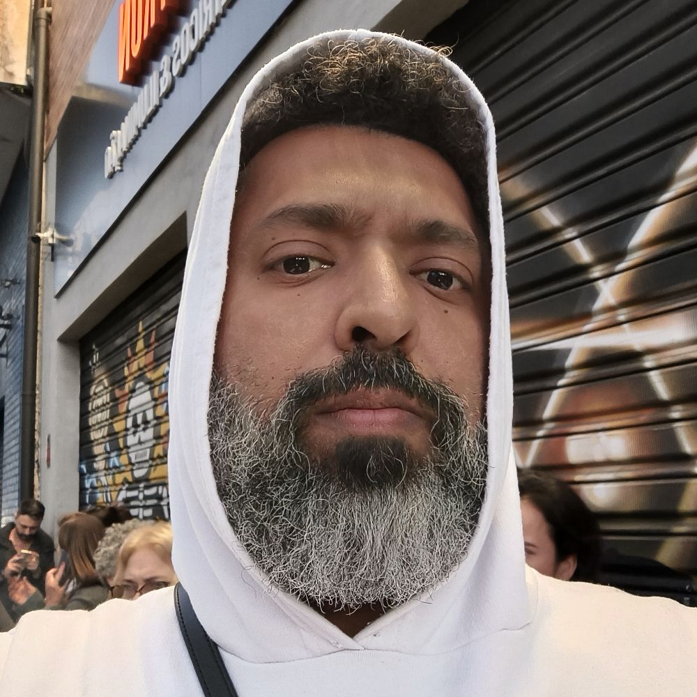J Simoes
