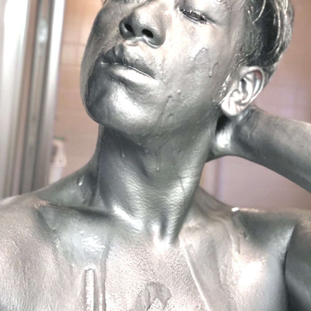 銀の男