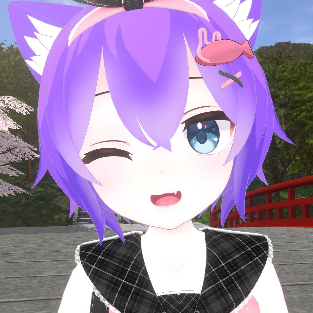 茅野ななみ