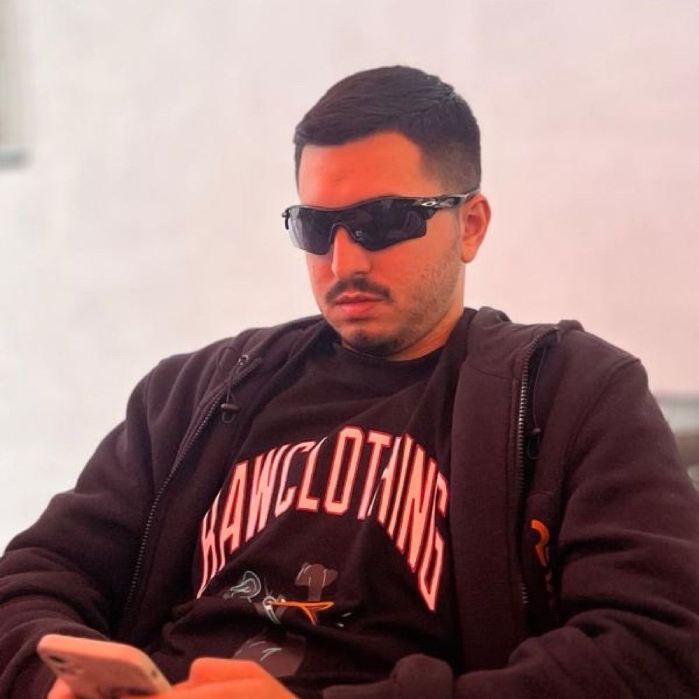 Pedro Bustamante 