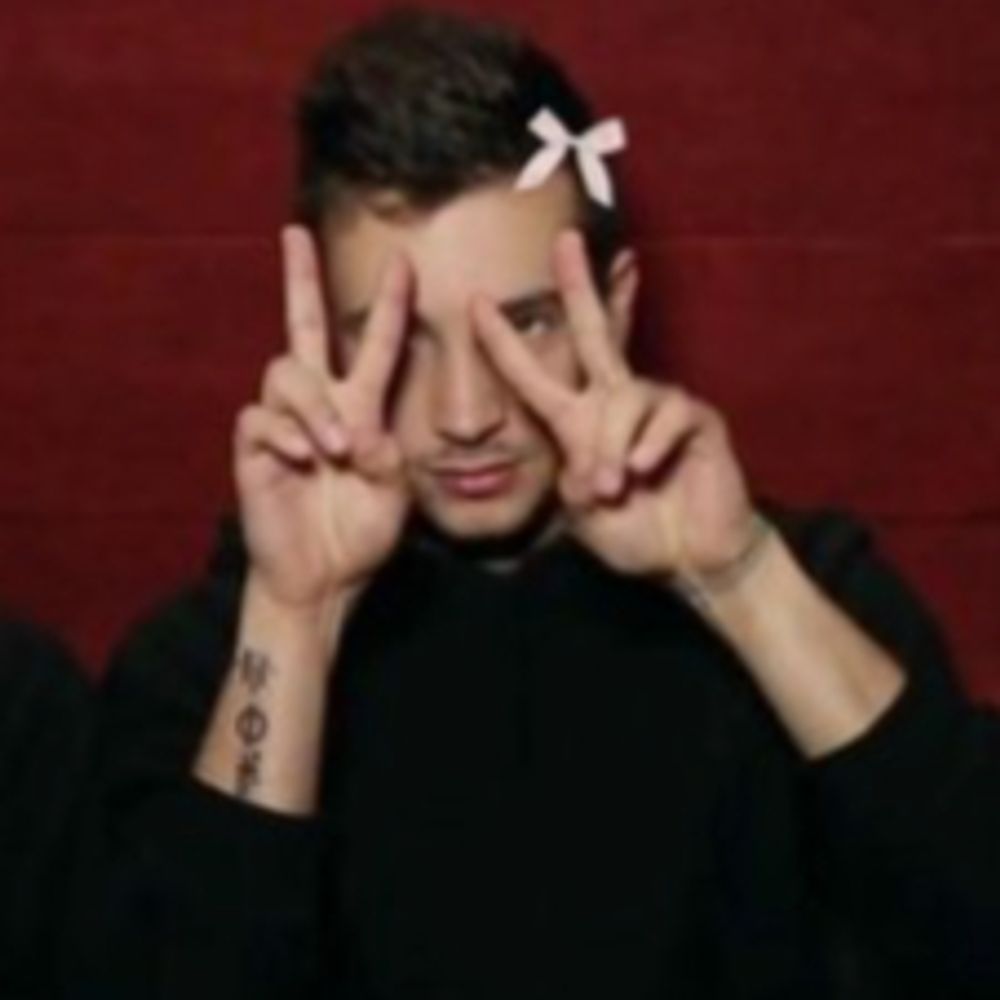  blurrybean ♡  |-/
