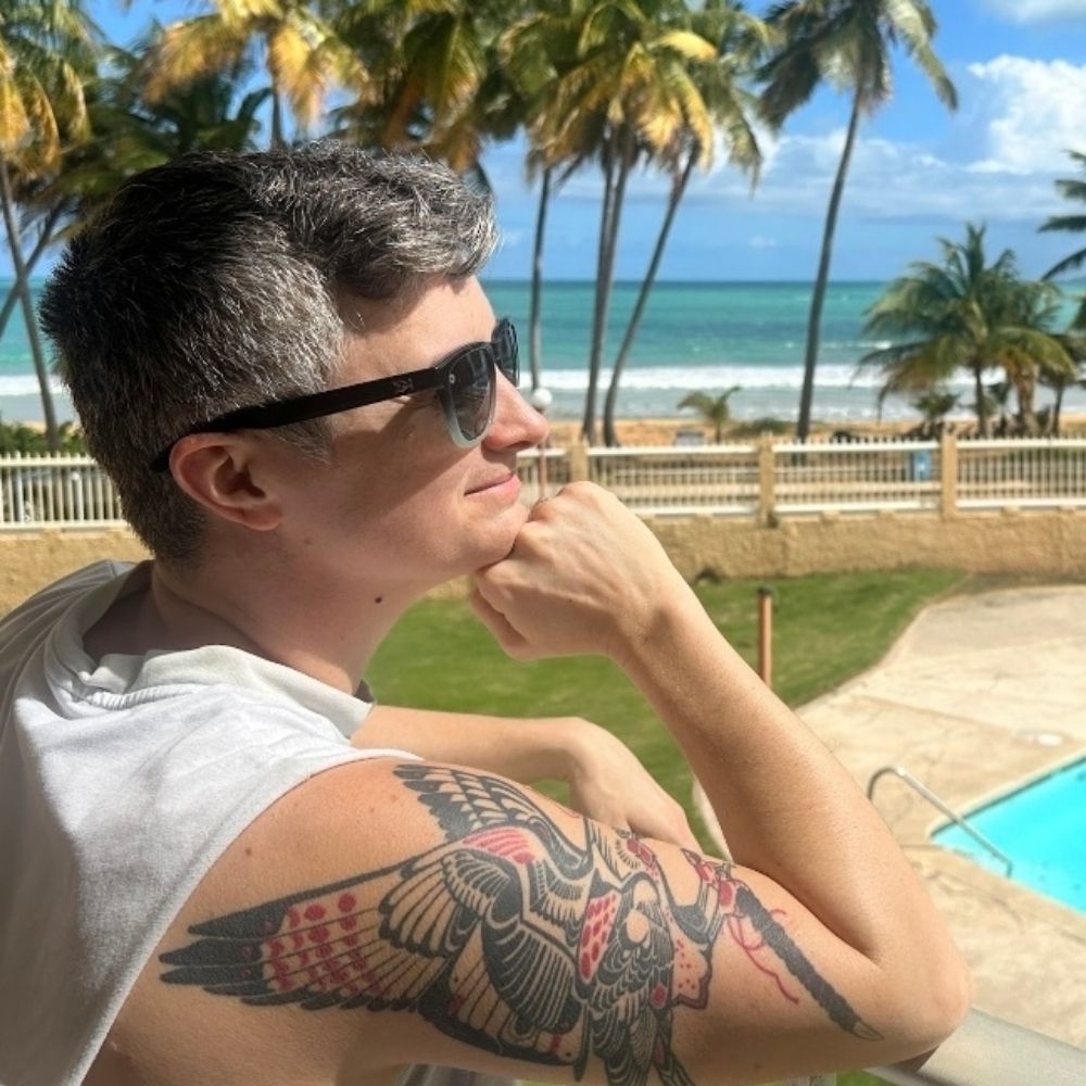 E Mills 🏳️‍🌈🏳️‍⚧️🍉